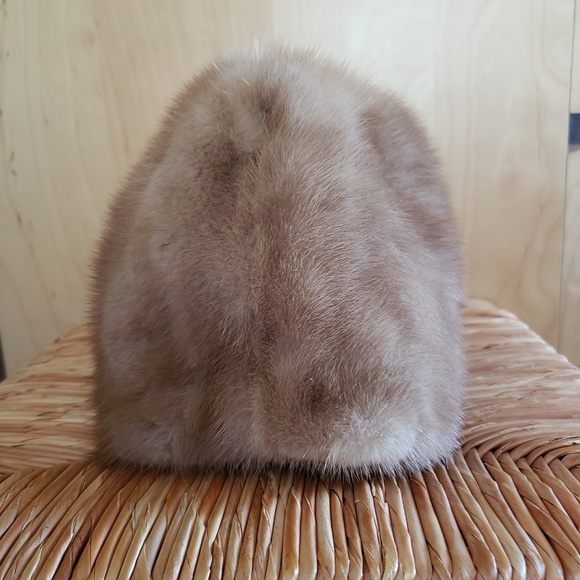 VINTAGE Fur Hat! main image 11